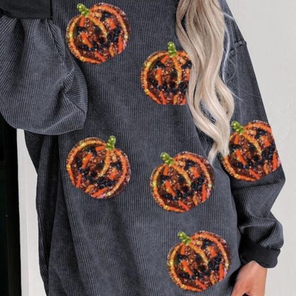 https://dar-gofashion.myshopify.com/products/sequin-patch-pumpkin-round-neck - Picture 2 of 6